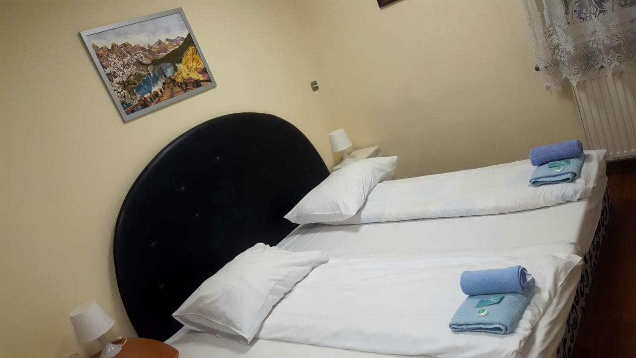Etna - Hostel -Noclegi Rzeszow Luaran gambar