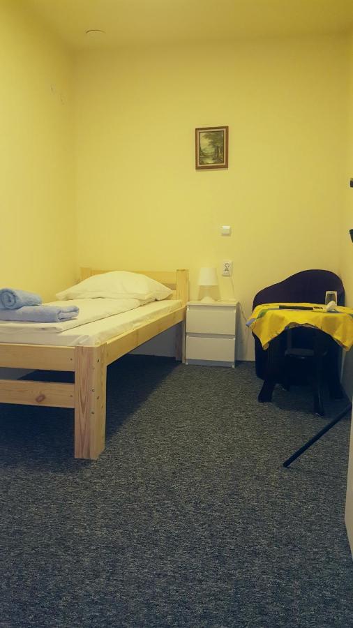 Etna - Hostel -Noclegi Rzeszow Luaran gambar