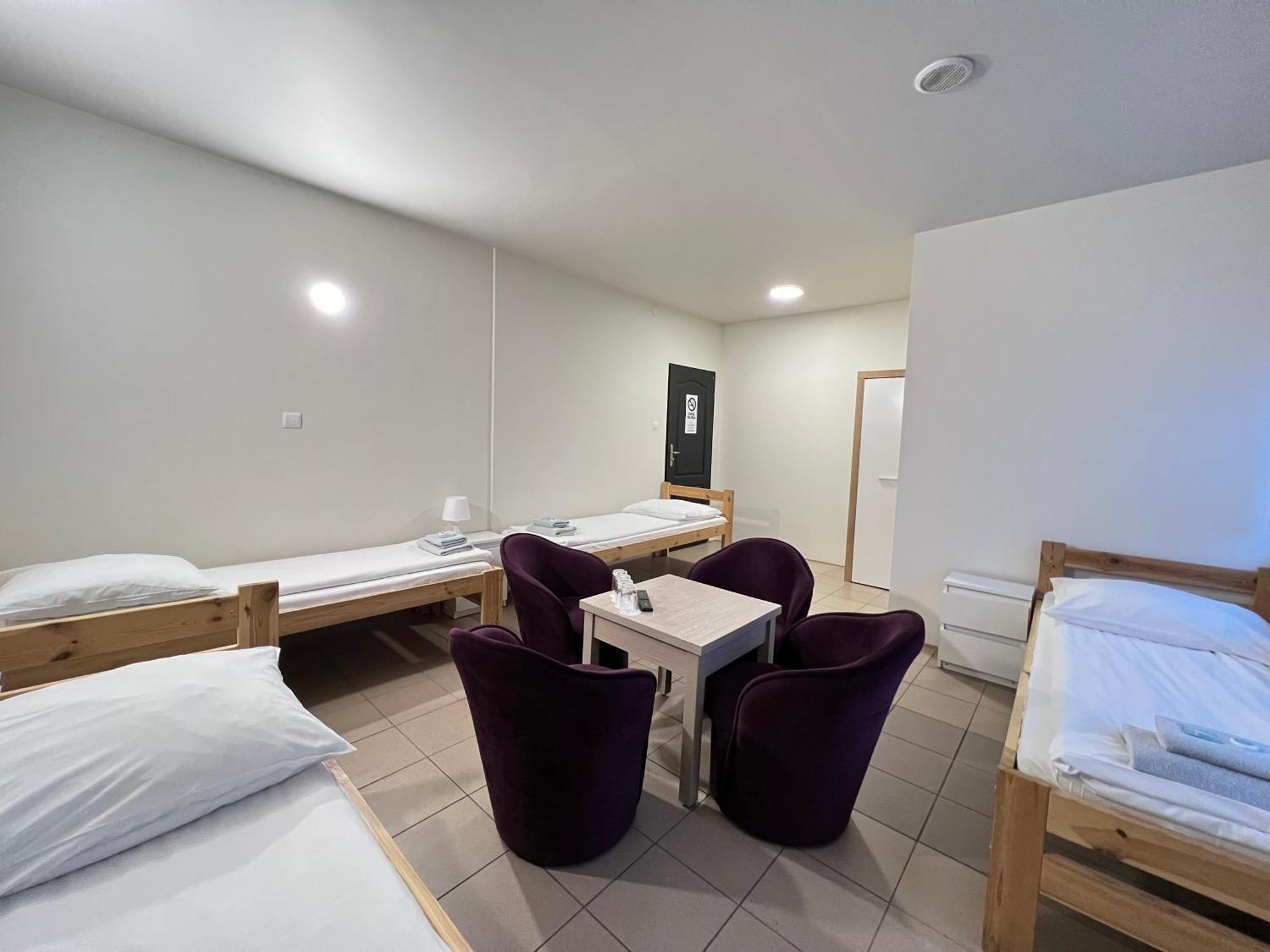 Etna - Hostel -Noclegi Rzeszow Luaran gambar
