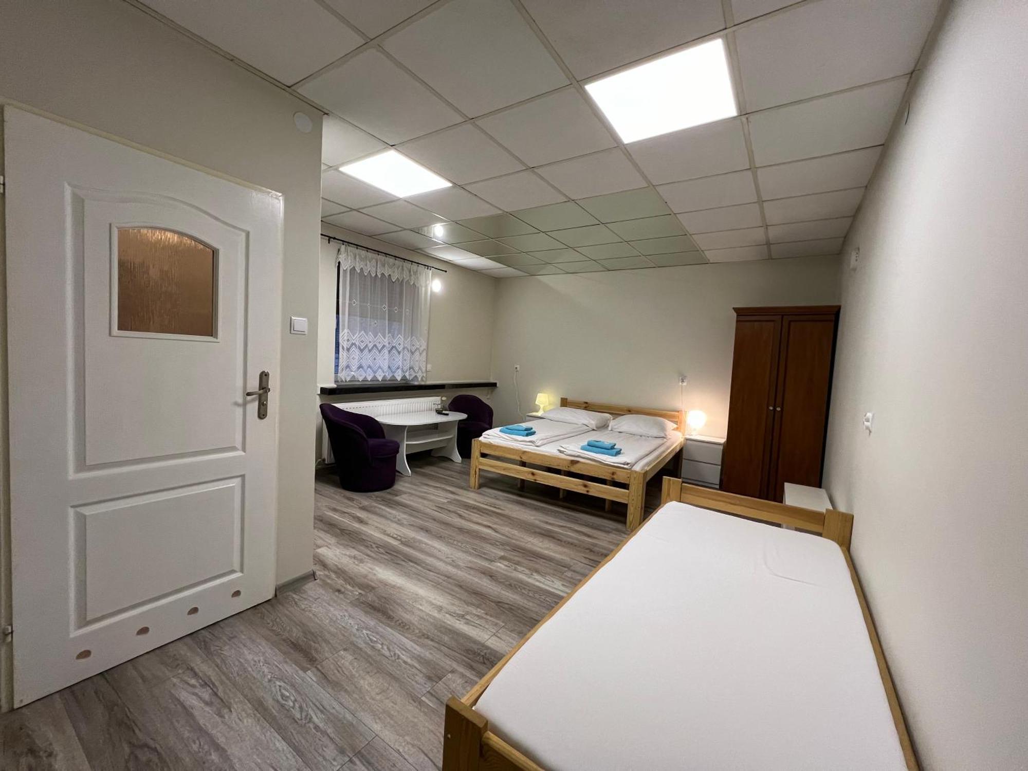 Etna - Hostel -Noclegi Rzeszow Luaran gambar