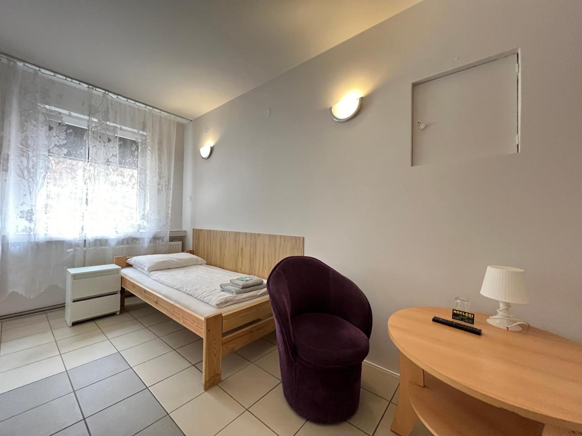 Etna - Hostel -Noclegi Rzeszow Luaran gambar
