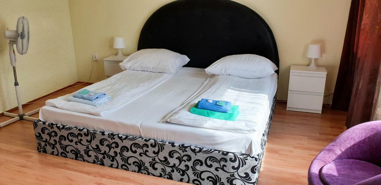 Etna - Hostel -Noclegi Rzeszow Luaran gambar